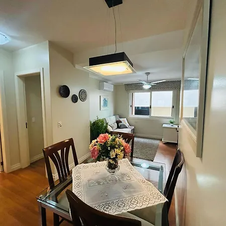 Apartamento Em Gramado: 400M Da Rua Coberta! Exterior photo