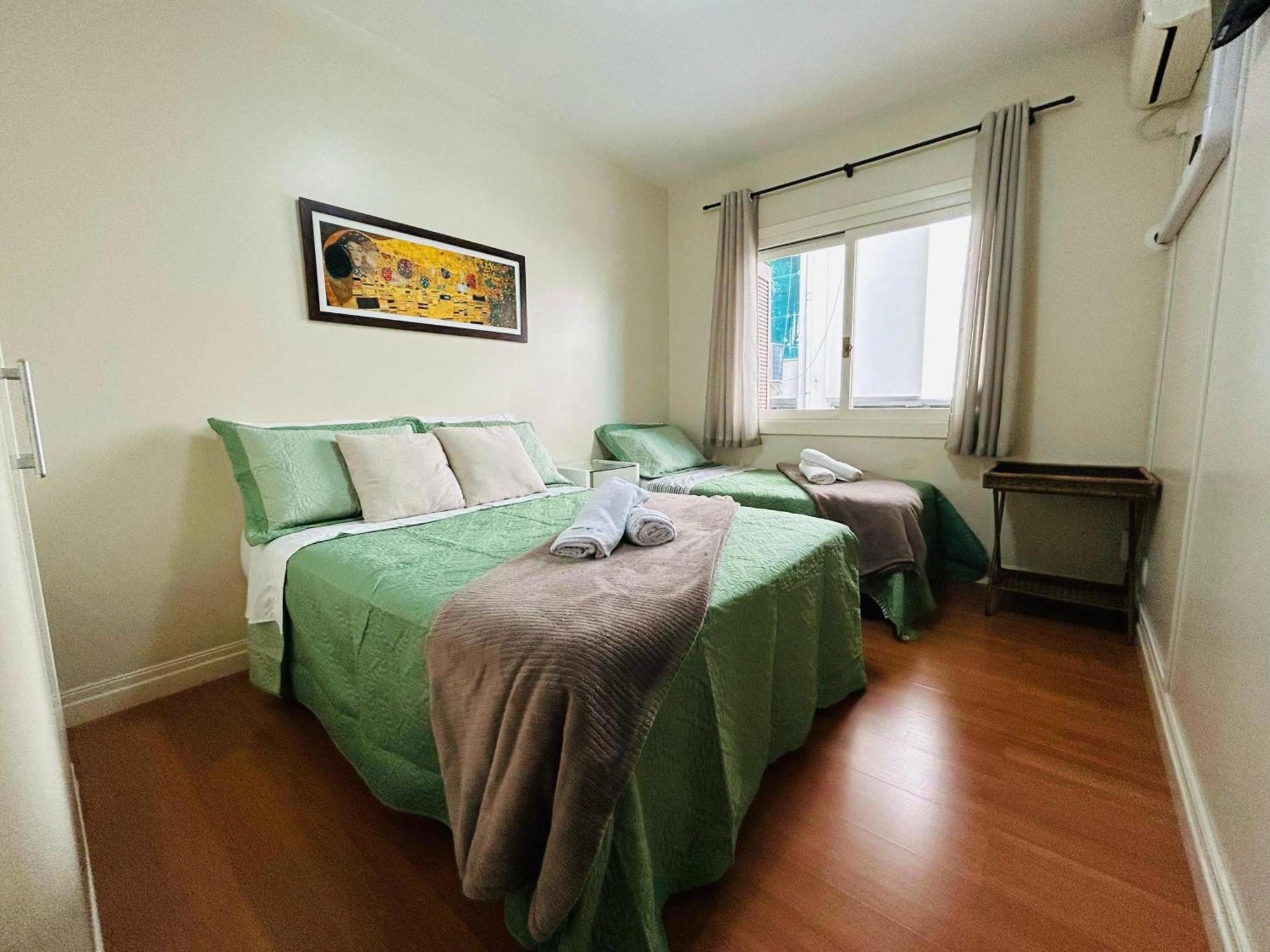 Em Gramado: 400m Da Rua Coberta! Apartment
